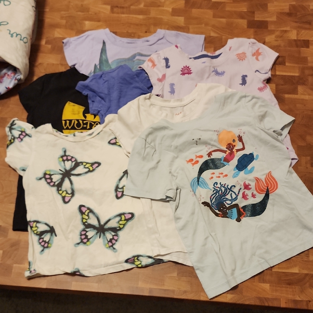 7 Kids Tshirts.